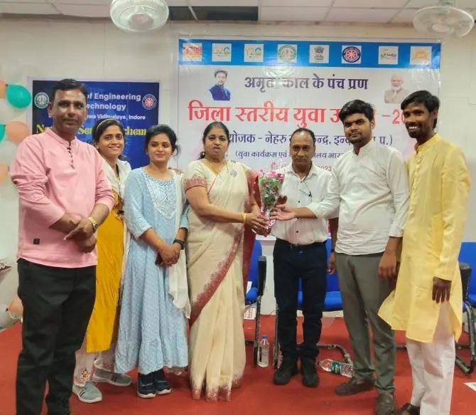 Abhishek as a judge at the District Yuva Utsav 2023 in Indore